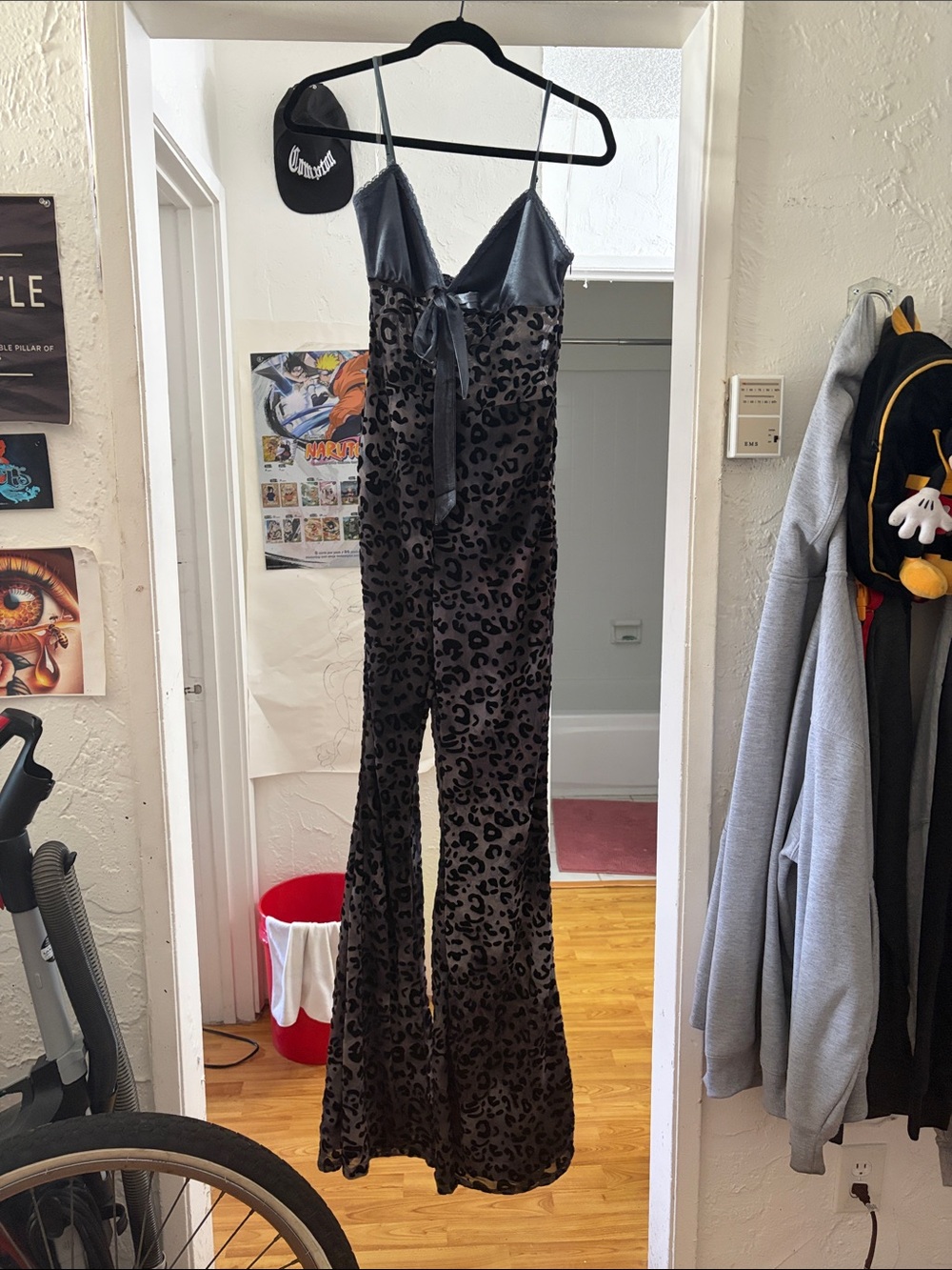 Fashion Nova Black Velvet Leopard-Print Tie-Front Jumpsuit